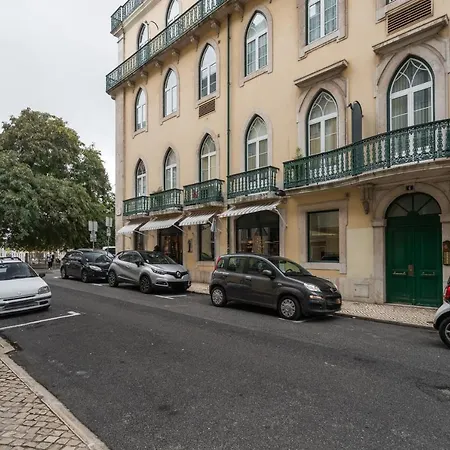 Living Chiado