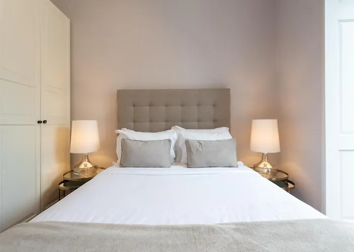 Living Chiado Apartamento *