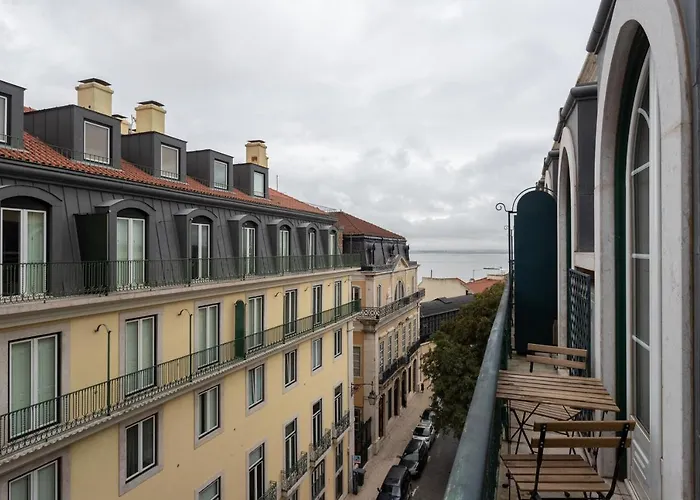 Living Chiado Lisbona